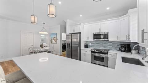 561 94th Ave N, Naples FL - photo 16 of 46
