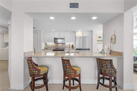 6620 Estero Blvd 1105, Fort Myers Beach FL - photo 21 of 33