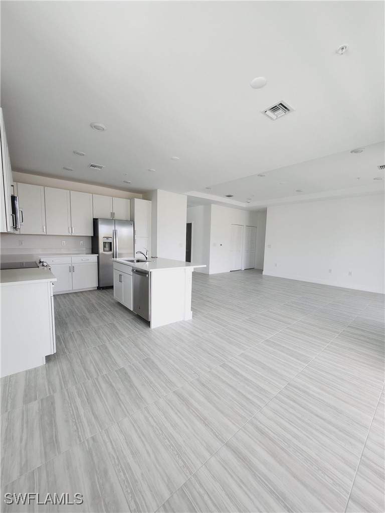 3 bedroom Townhouse at 26331 Coco Cay Cir 201, Villa Mar Bonita Beach, Bonita Springs — photo 2