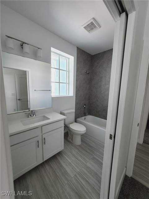26331 Coco Cay Cir 201, Bonita Springs FL - photo 7 of 10