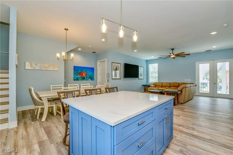 6 bedroom SingleFamilyResidence at 146 Miramar St, Miramar, Fort Myers Beach — photo 5