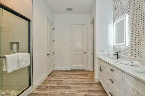 146 Miramar St, Fort Myers Beach FL - photo 8 of 31