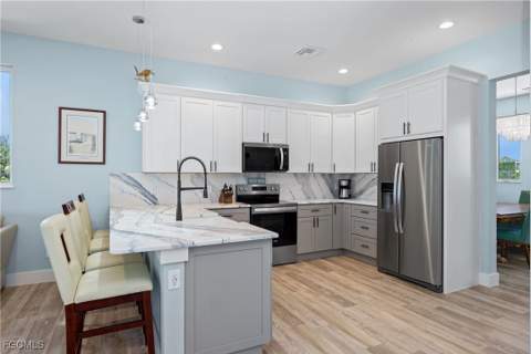 151 Chapel St, Fort Myers Beach FL - photo 19 of 23