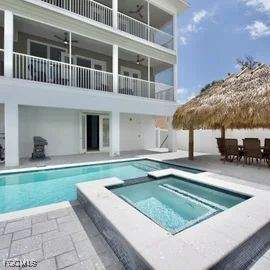 6 bedroom SingleFamilyResidence at 151 Chapel St, Seagrape, Fort Myers Beach — photo 3