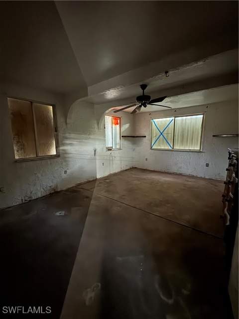 8306 Suncoast Dr, North Fort Myers FL - photo 13 of 22