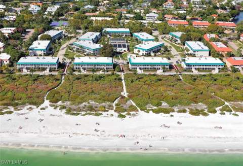827 E Gulf Dr L1, Sanibel FL - photo 18 of 23