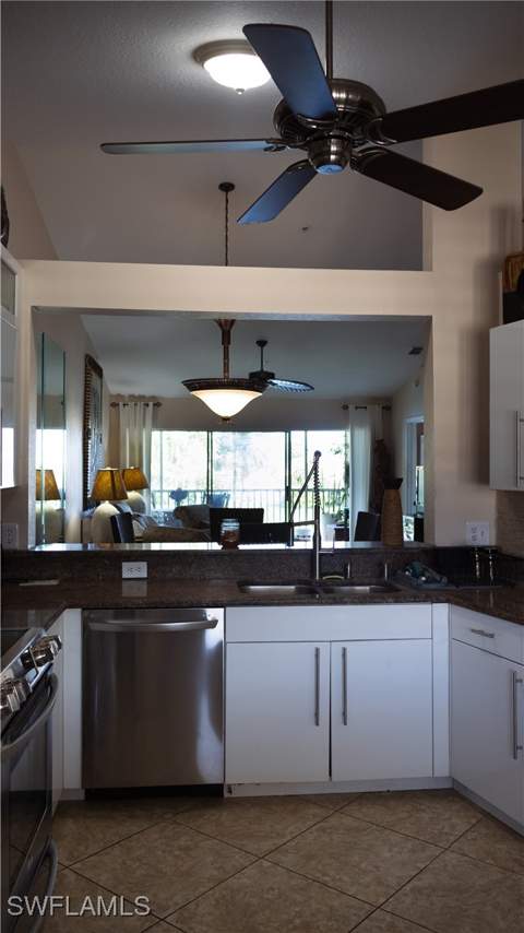 9061 Michael Cir 2, Naples FL - photo 23 of 48