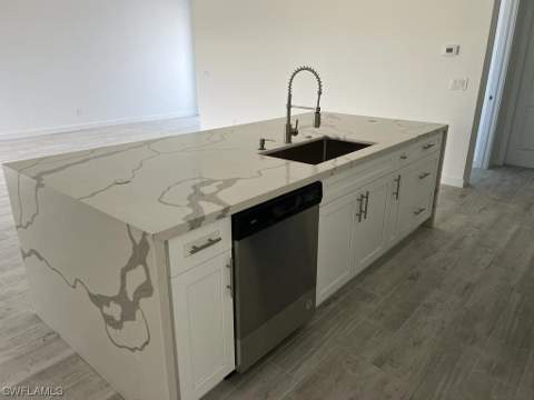 345 Diplomat Pkwy E, Cape Coral FL - photo 7 of 18