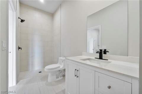 4122 10th Ave SE, Naples FL - photo 9 of 11