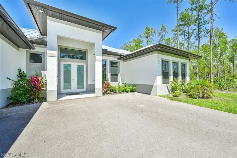 4 bedroom SingleFamilyResidence at 4063 8th Ave NE, Golden Gate Estates, Naples — photo 4