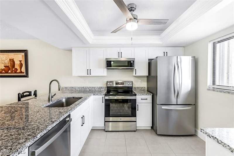2 bedroom Condominium at 6324 Sugar Bush Ln B, Newport Glen, Fort Myers — photo 5