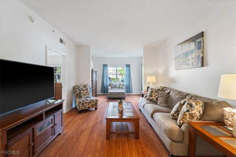 11400 Ocean Walk Cir 102, Fort Myers FL - photo 13 of 30