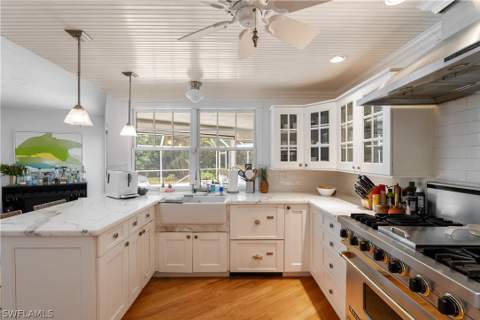 626 Regatta Rd, Naples FL - photo 7 of 15