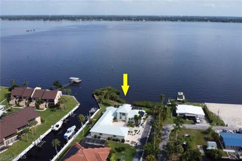 15472 Nelsons Walk Ct, North Fort Myers FL - photo 6 of 50