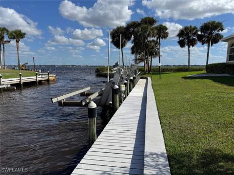 15472 Nelsons Walk Ct, North Fort Myers FL - photo 8 of 50
