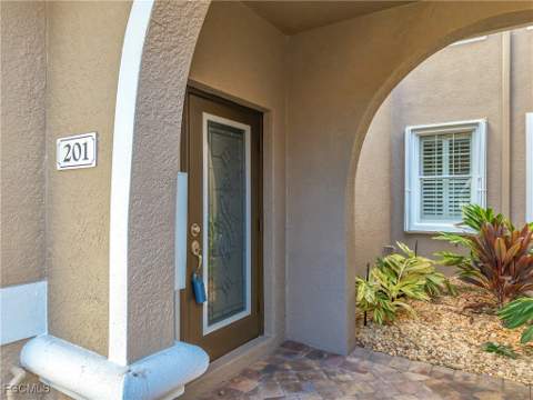 12913 New Market St 201, Fort Myers FL - photo 6 of 45