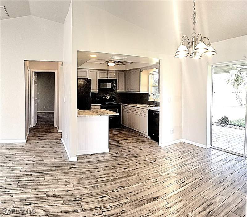 3 bedroom SingleFamilyResidence at 161 SE 18th Ter, Cape Coral, Cape Coral — photo 5