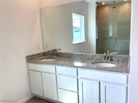 324 NW 1st Pl, Cape Coral FL - photo 10 of 35