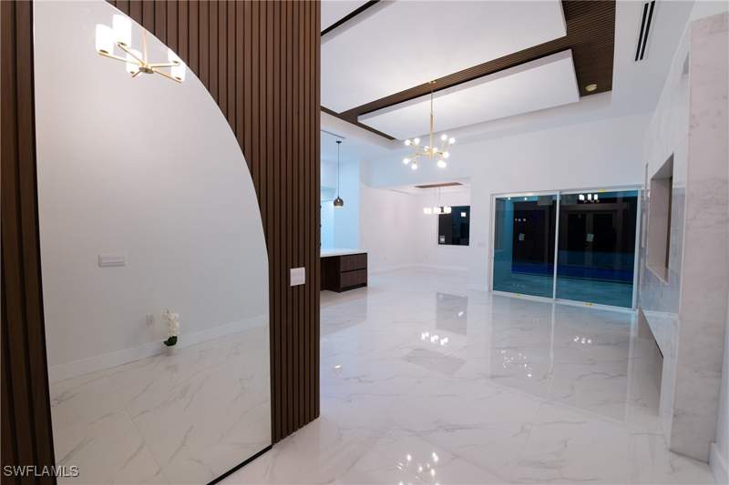 4 bedroom SingleFamilyResidence at 334 SW 21st Ter, Cape Coral, Cape Coral — photo 3