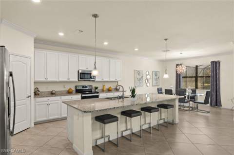 11892 Hickory Estate Cir, Fort Myers FL - photo 11 of 39