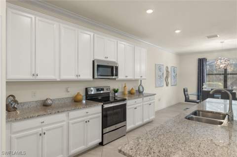 11892 Hickory Estate Cir, Fort Myers FL - photo 12 of 39
