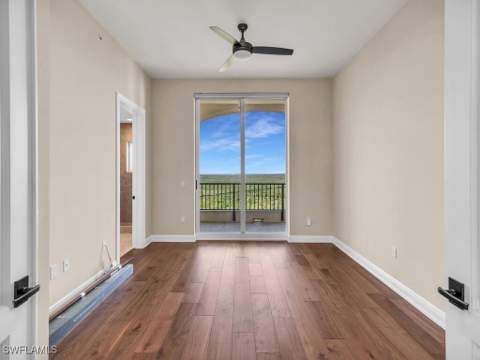1050 Borghese Ln 2105, Naples FL - photo 23 of 50
