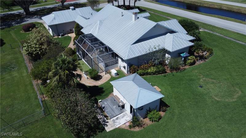 2 bedroom SingleFamilyResidence at 234 W Circle Dr, Clewiston, Clewiston — photo 5