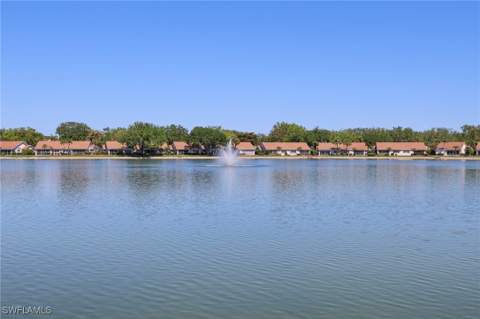 2761 Citrus Lake Dr H102, Naples FL - photo 9 of 48