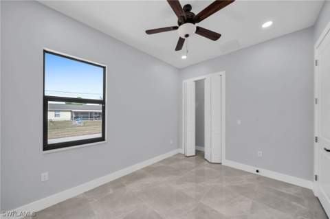 423 NW 6th Ter, Cape Coral FL - photo 15 of 40