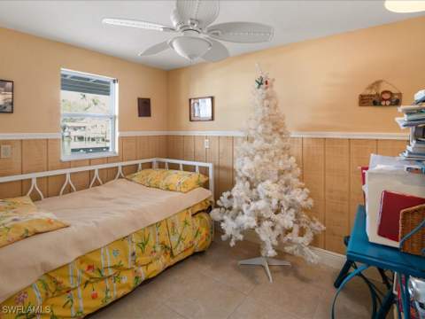 565 Coconut Ave, Goodland FL - photo 24 of 35