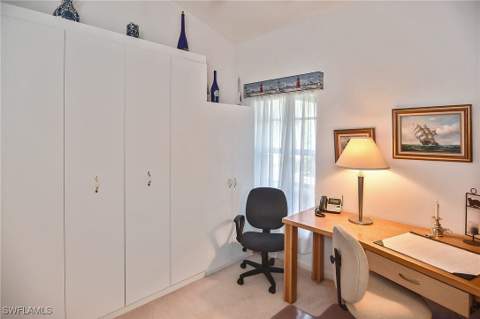 203 McGregor Park Cir, Fort Myers FL - photo 6 of 33