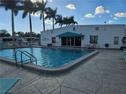 4 Onyx Dr 4O, Naples FL - photo 24 of 37