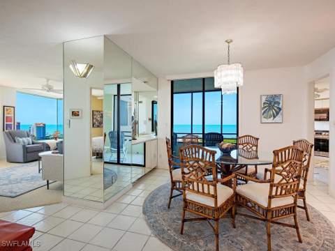 5555 Heron Point Dr 1602, Naples FL - photo 8 of 28