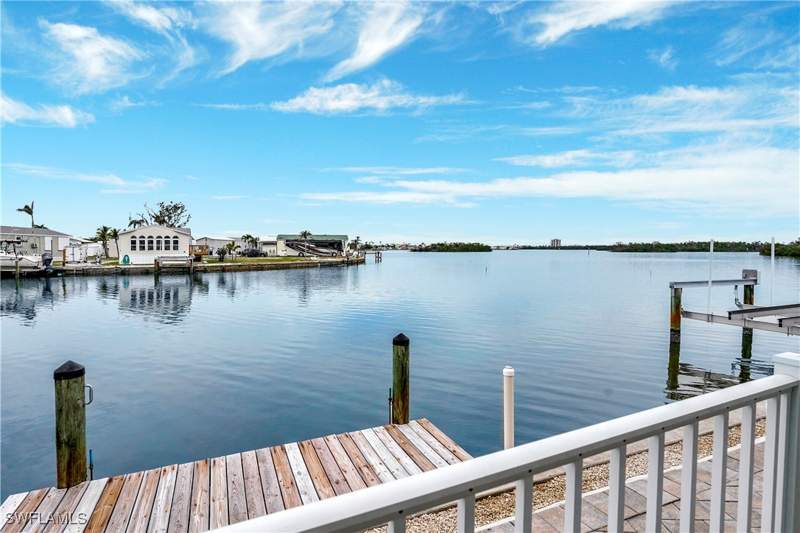 3 bedroom ManufacturedHome at 83 Blackbeard Way, Port Carlos Cove Co-Op Inc, Fort Myers Beach — photo 2