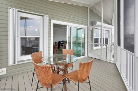83 Blackbeard Way, Fort Myers Beach FL - photo 8 of 50