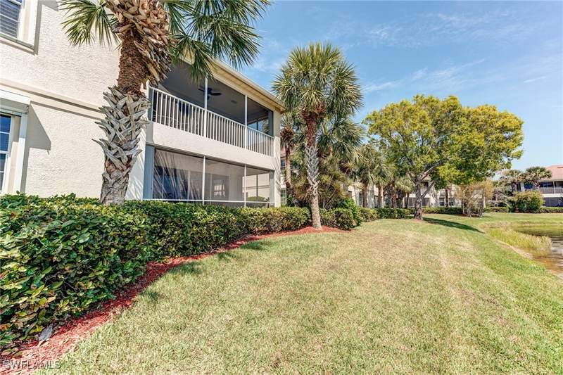 2 bedroom Condominium at 16550 Crownsbury Way 101, Oxford Pointe, Fort Myers — photo 3