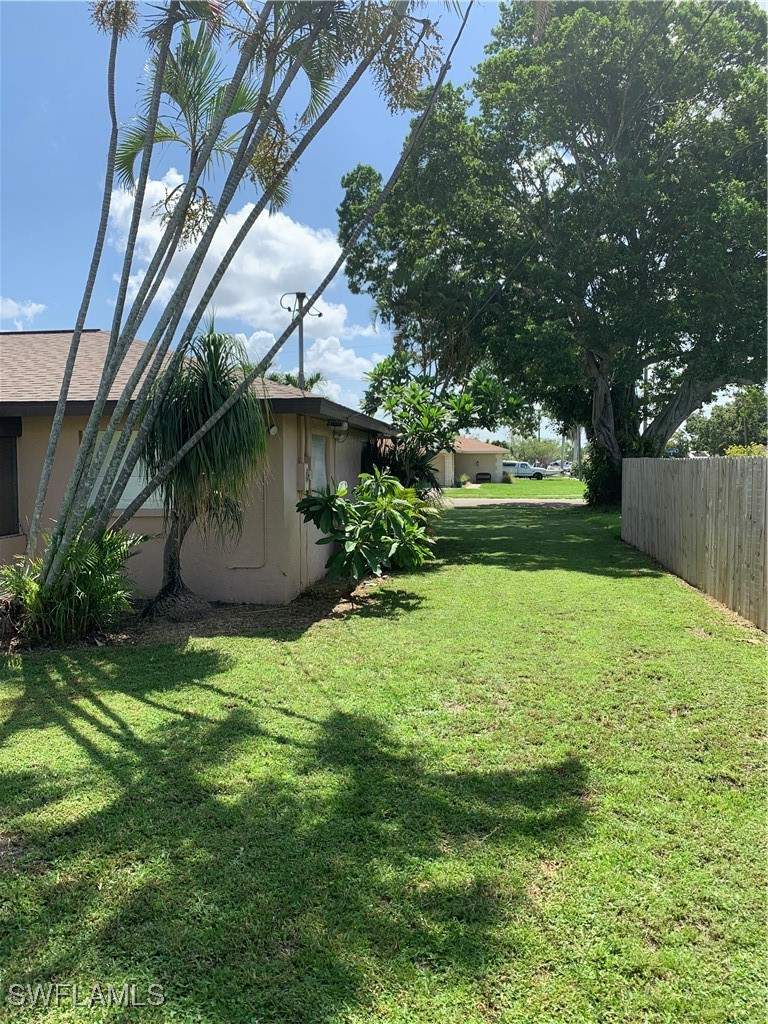 3 bedroom SingleFamilyResidence at 4709 Vinsetta Ave, Waterway Estates, North Fort Myers — photo 3
