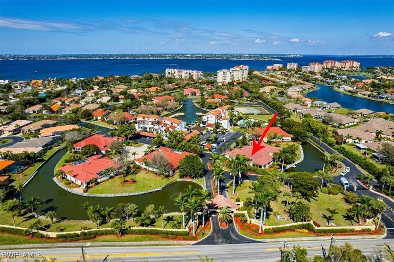 3 bedroom Attached at 15100 Ports of Iona Dr W, Harbour Isle Yacht And Racquet Club Condo, Fort Myers — photo 5
