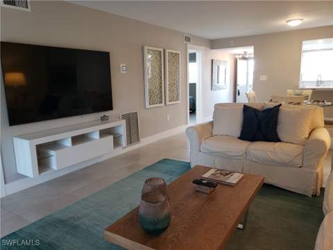 5435 Rattlesnake Hammock Rd E-102, Naples FL - photo 7 of 32