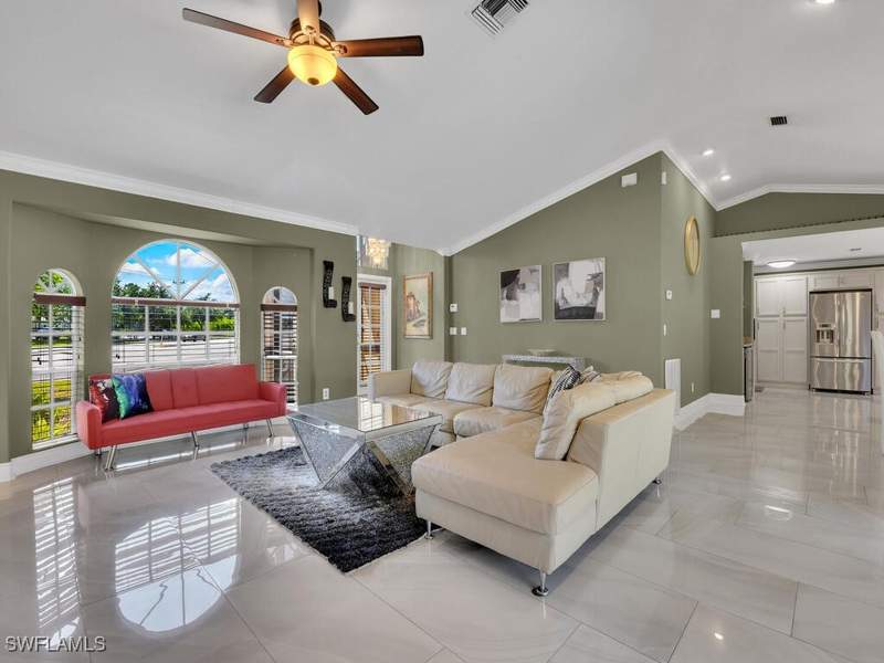 3 bedroom SingleFamilyResidence at 834 Santa Barbara Blvd, Cape Coral, Cape Coral — photo 5