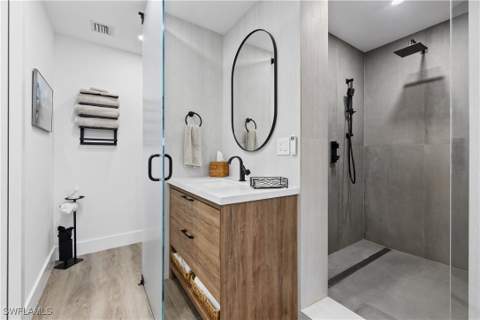 2500 Gulf Shore Blvd N N7, Naples FL - photo 14 of 27