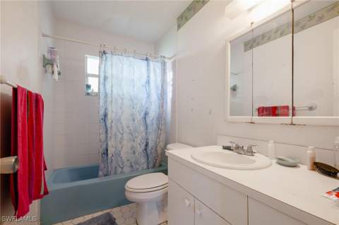1208 Barnsdale St, Lehigh Acres FL - photo 22 of 34
