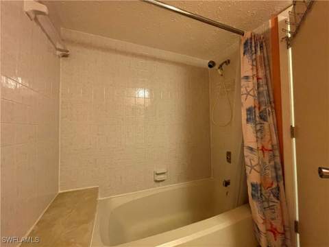 16211 Dublin Cir E201, Fort Myers FL - photo 19 of 31