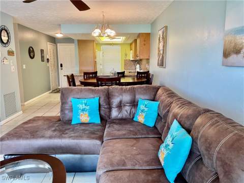 16211 Dublin Cir E201, Fort Myers FL - photo 9 of 31
