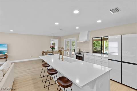 3221 68th St SW, Naples FL - photo 7 of 38