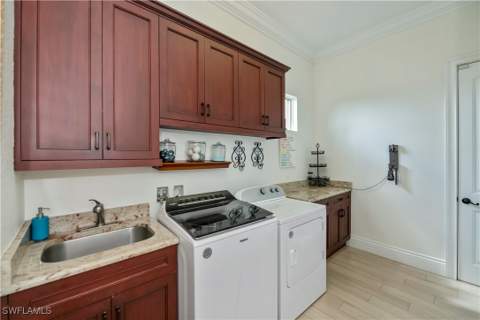 802 Poinsettia Ave, Lehigh Acres FL - photo 23 of 34