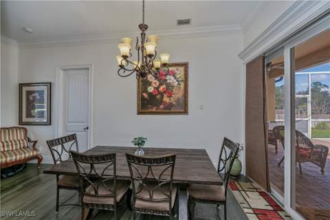 802 Poinsettia Ave, Lehigh Acres FL - photo 6 of 34