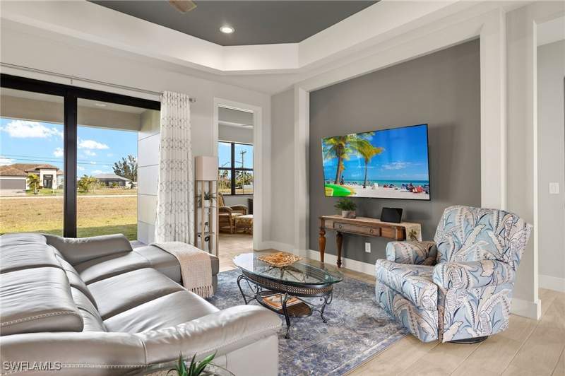 3 bedroom SingleFamilyResidence at 1219 NW 40th Pl, Cape Coral, Cape Coral — photo 4