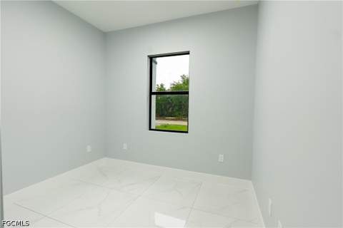 4703 Elva Ave S, Lehigh Acres FL - photo 8 of 22