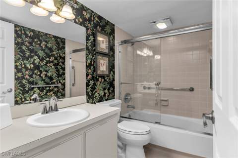 320 Seaview Ct 1201, Marco Island FL - photo 16 of 29
